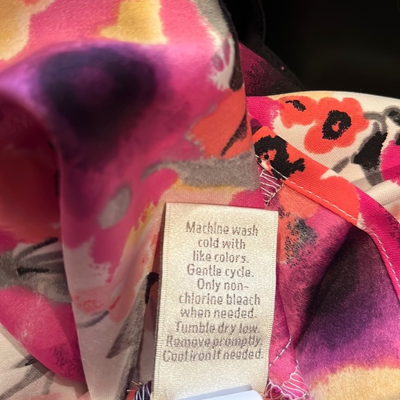 Lauren Conrad Floral Tunic Tank - Picture 6 of 6